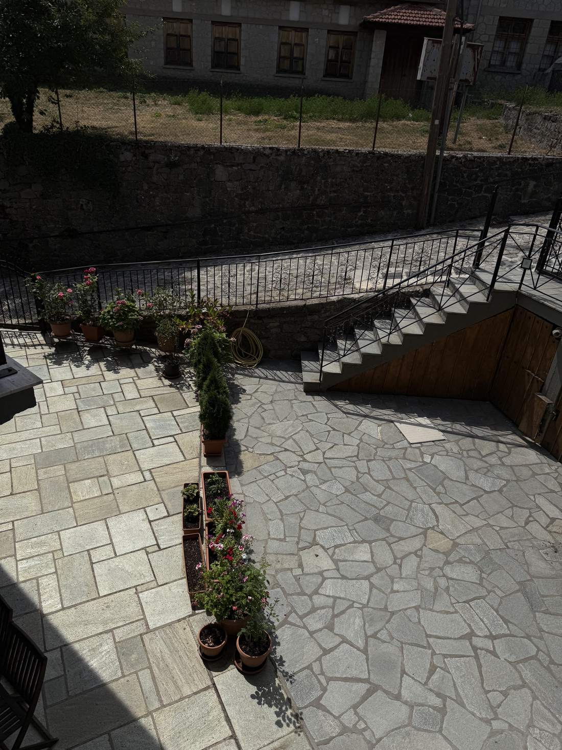 MetsoVillas courtyard